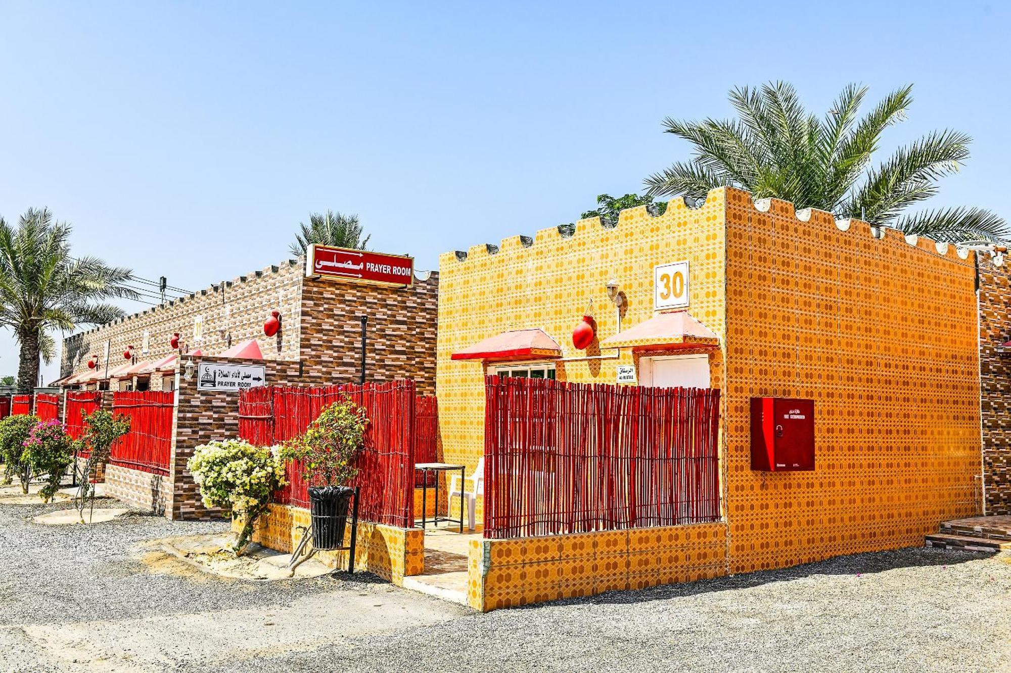 Oyo 138 Gulf Sand Motel Barka Eksteriør bilde