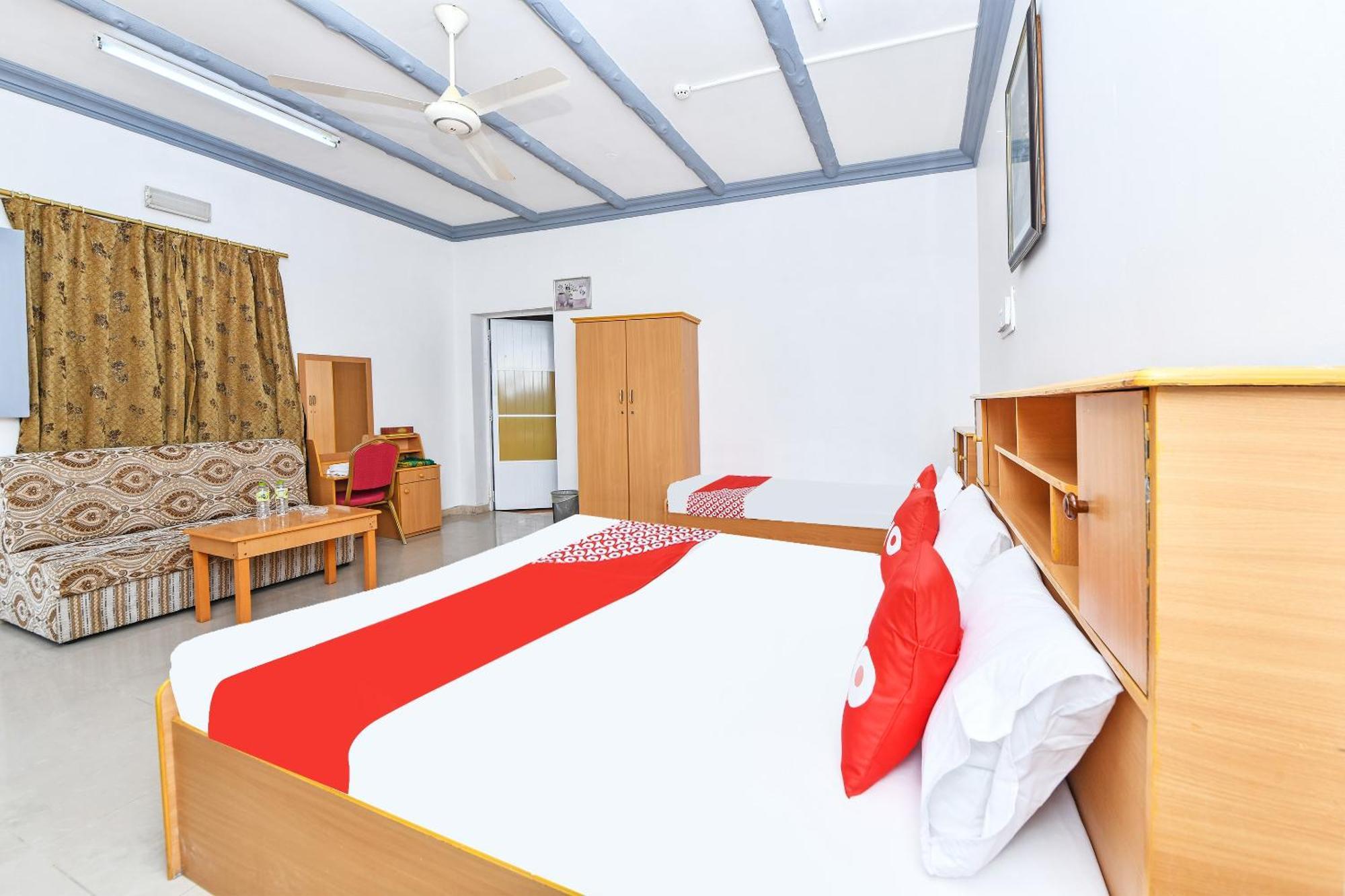 Oyo 138 Gulf Sand Motel Barka Eksteriør bilde